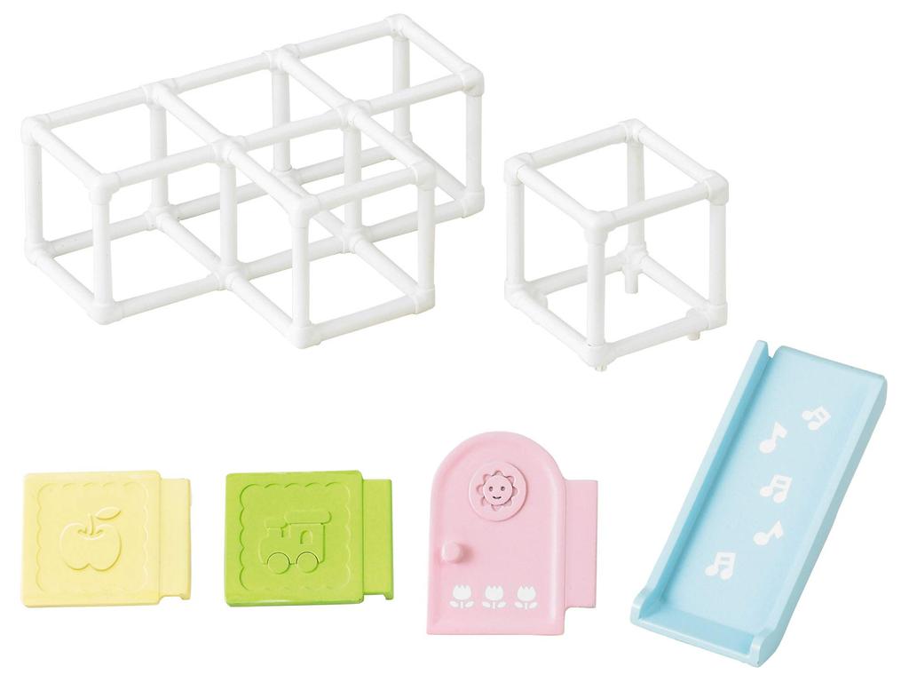 Sylvanian Families Έπιπλα Ζούγκλα ST Mark Πιστοποιημένο Παιχνίδι Κουκλόσπιτο για Ηλικίες 3 και Sylvanian Families από την Epoch [Βρεφικό Γυμναστήριο] Ka-212 Πάνω,