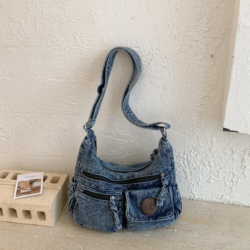 

Embossed Washed Denim Shoulder Bag Multi Pocket Crossbody Bag Fashiable Casual Comfortable and Versatile Texture Storage Bags