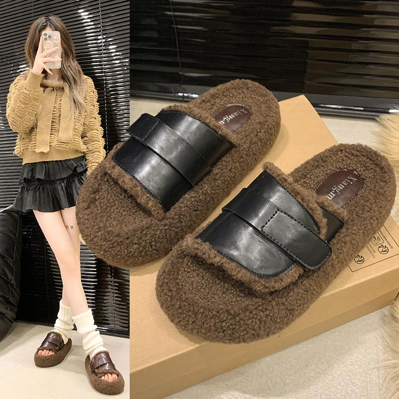 

Fashion casual round head soft-soled shoes 2025 autumn new wear lamb wool slippers women s flat slippers women s 40