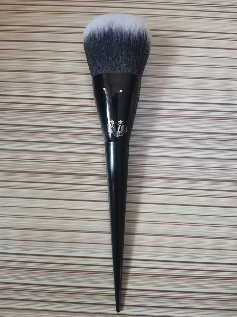 KVD Brush Set: Concealer, Foundation & Blush Brushes - Beauty Makeup Tools