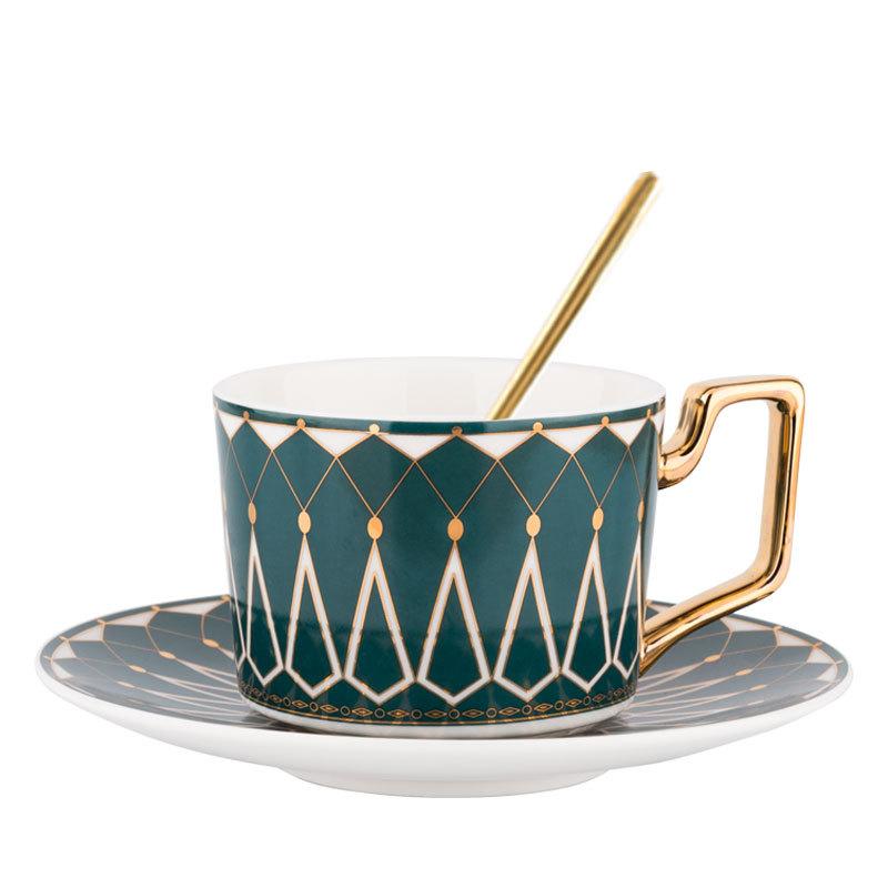 Luxury Palace Ceramic Coffee Cup Saucer Spoon Set 220ml Nordic Tea Cup Porcelain Tea Set Advanced Teacup Cafe Espresso Cup