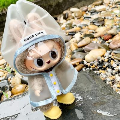 Für Labubu Puppen Outfit Niedlicher Regenmantel & Schuhe für Labubu Stiefel Spielzeug Lässig Sportlich Labubus Accessoires für 15-17cm Labubu V1 V2 V3