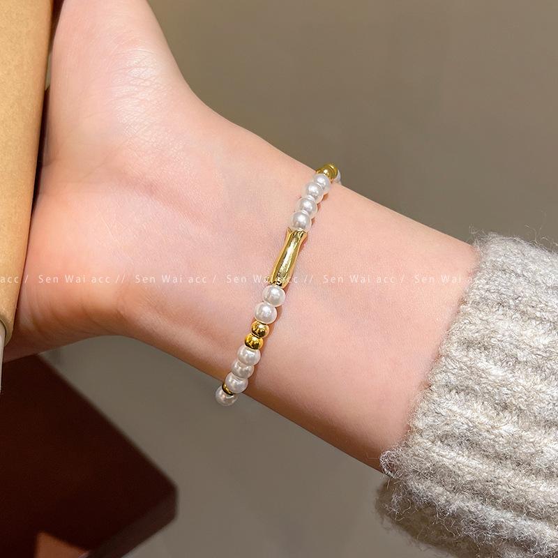 Fashion Temperament Pearl Bracelet Women's Light Luxury Niche Bracelet Exquisite Jewelry