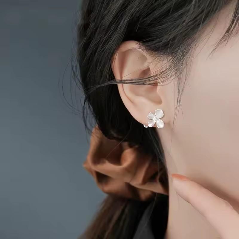 925 Silver Vintage Earrings For Women Trendy Simple Bump Flower Earring Jewelry Prevent Allergy Party Accessories Gift