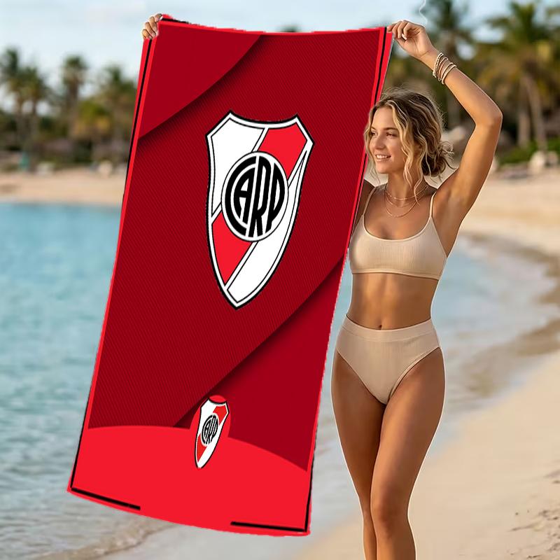Beach Towel with Club Atlético River Plate Pattern - soft,absorbent,machine washable Lightweight&Modern,swimming,Travel Essentials