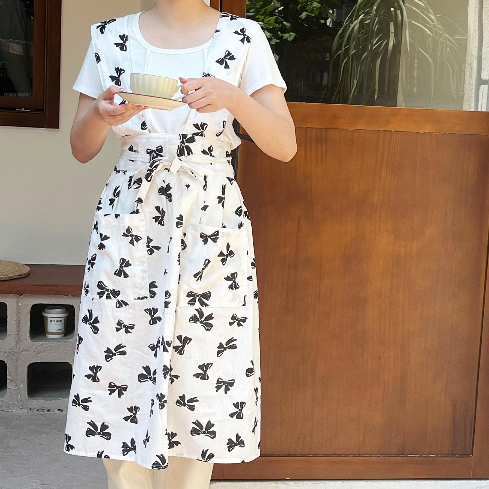 Vest black and white bow print H-shaped apron pure cotton cafe floral handicraft
