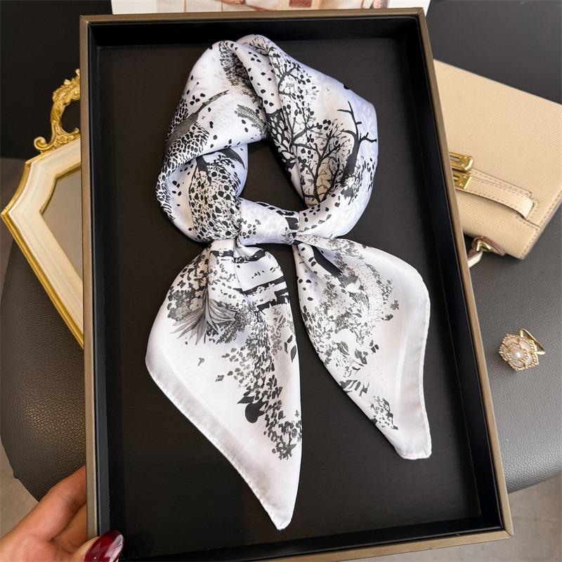 2026 New Floral Printed Square Scarf Women's Spring and Summer Polyester Fiber Scarf Fashion Bag Ribbon Hair Bands Bandana