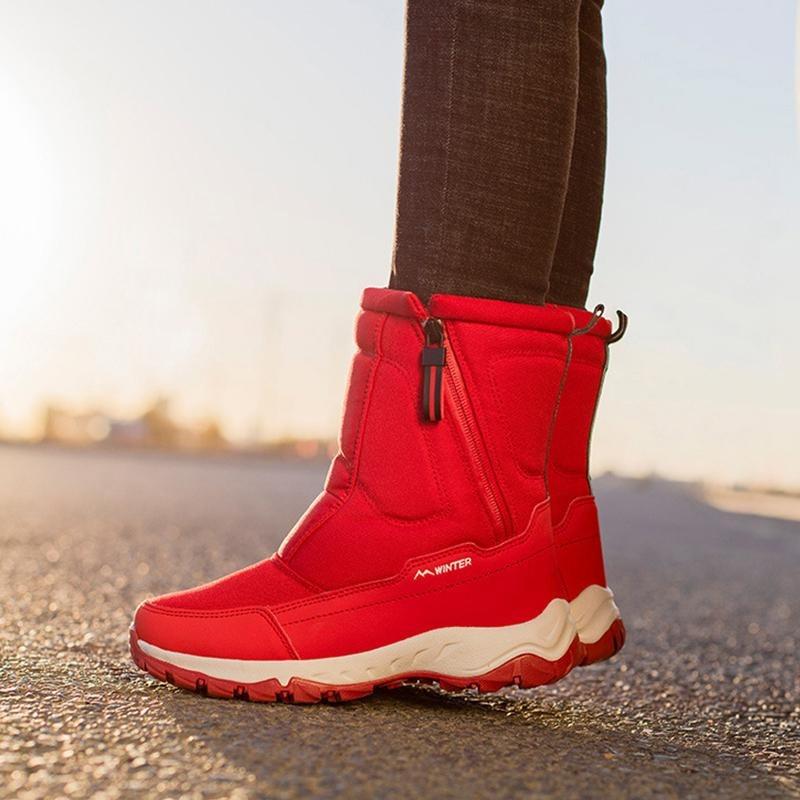 Winter Thickened Snow Boots Plush Warm Non Slip and Waterproof Men's and Women's Short Tube Cotton Shoes