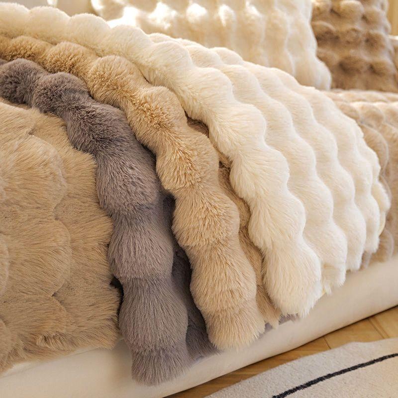 Winter Thickened Stroking Cats Warm Sofa Cushion  Rabbit Plush Sofa Cover Solid Color Non-Slip Seat Cushion