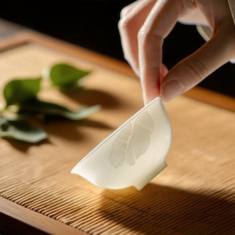Premium Mutton Fat Jade Ceramic Gongfu Tea Set - Aroma Tasting Cup with Coaster, Customizable for Guests