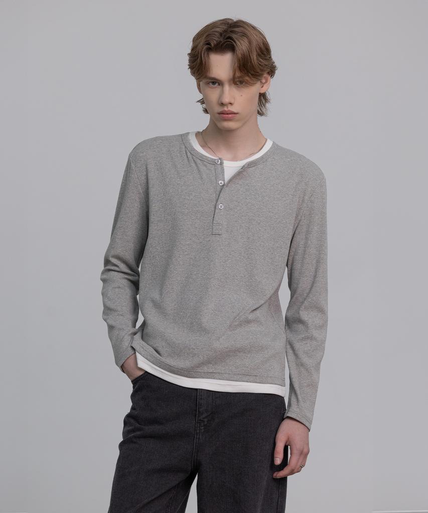 DECOROSO Easy Layered Henley Neck Long Sleeve T-Shirt [Gray]
