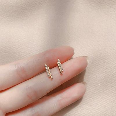 S925 Sterling Silver Light Luxury Stud Earrings for Women Slim Fit All-Match Diamond-Embedded Double Row Elegant Earrings for Women