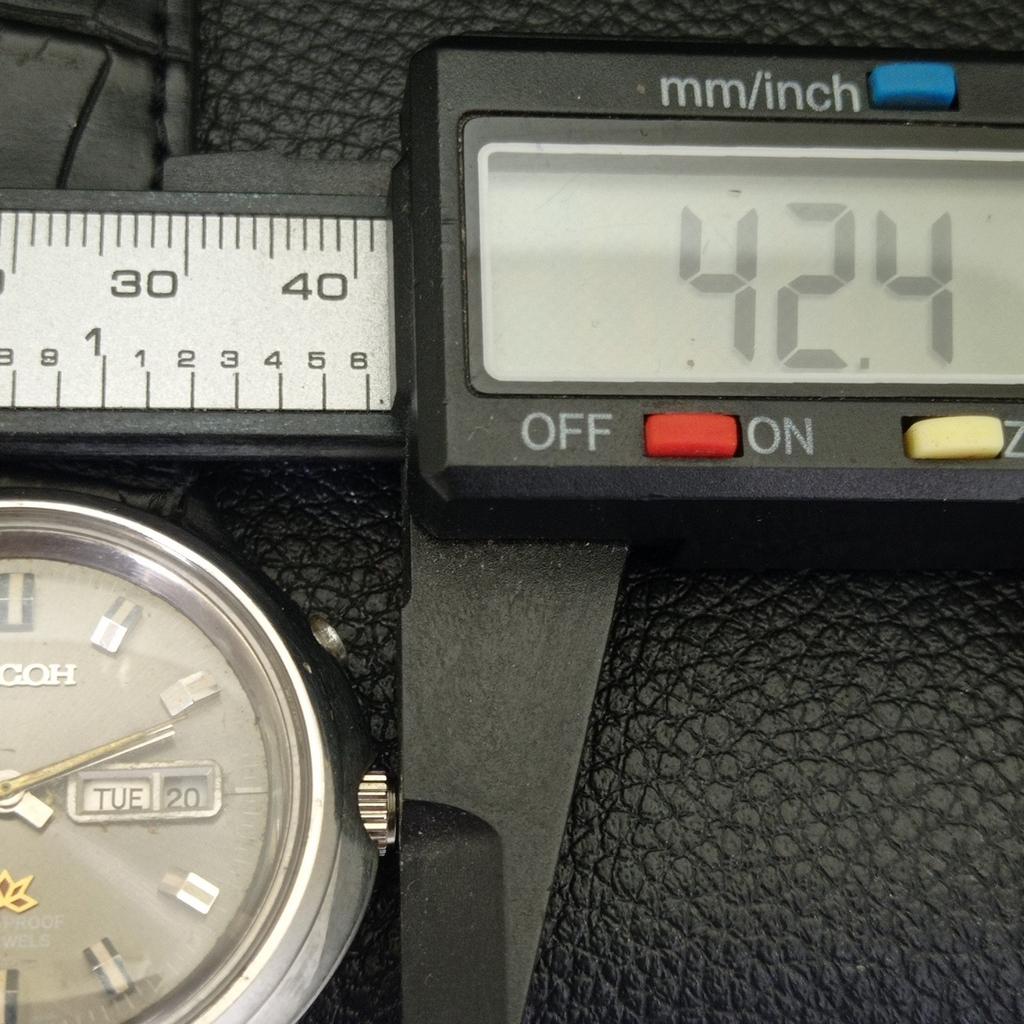 AUTOMATISCHE VINTAGE RICOH R31 JAPAN HERREN ORIGINAL ZIFFERBLATT UHR a703575-1 R213d-a703575