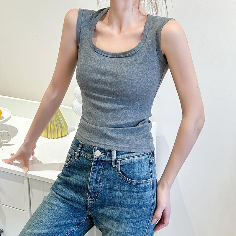 Gray Suspender Vest for Women with New Style Bottoming for Outer Wear and Cover for I-shaped Wide Shoulder Strap Top