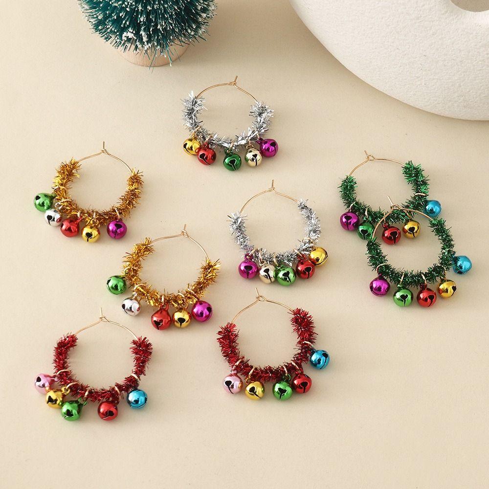 

Retro Mistletoe Christmas Earrings Jewelry Plush Xmas Pendant Advent Wreath Ear Studs Christmas серебряный
