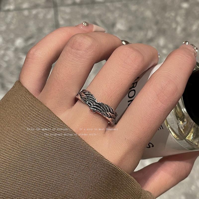 Dunkler vielseitiger Dämon- und Engelring Vintage Partnerring Premium Gothic Persönlichkeit Schwarzer Ring