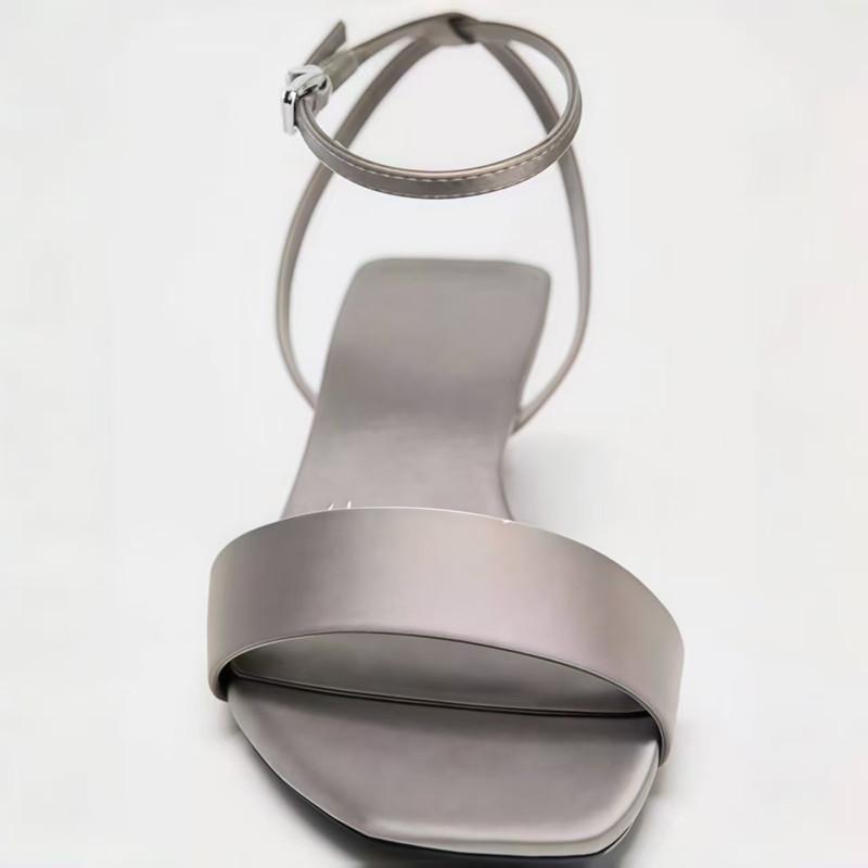 Fashion High Quality Satin Square Toe Low Heel Sandals Women Fashion Open Toe Brand Designer Shoes Sexy Silver Narrow Band Dress Shoes