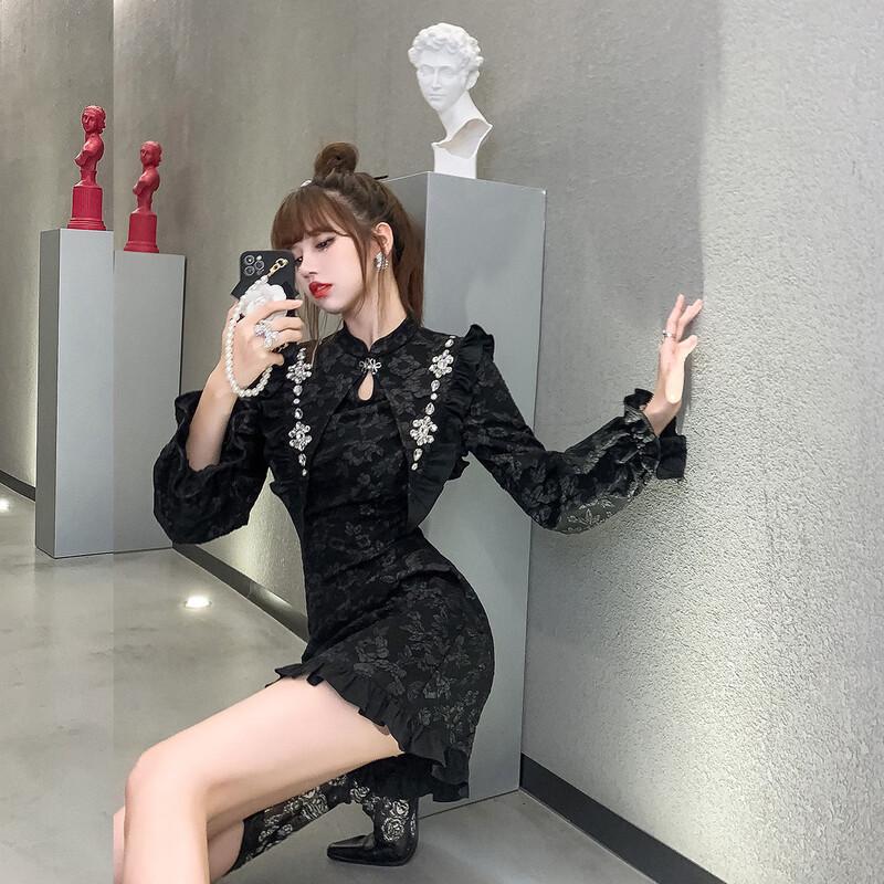 JK&JS Schwarzes Retro Chinesischer Stil Langarm Modifiziertes Cheongsam Kleid