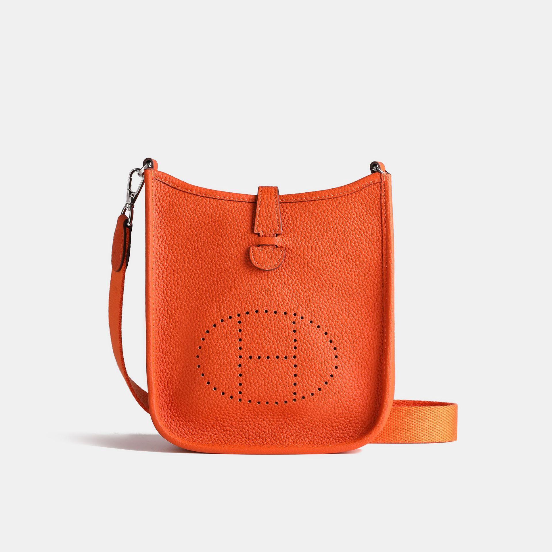 ROBINE Mode Dames Effen Kleur Eenvoudige Kleine Vierkante Tas Textuur Enkele Schouder Crossbody Pu Letter Straattas 17*5*19cm one size oranje