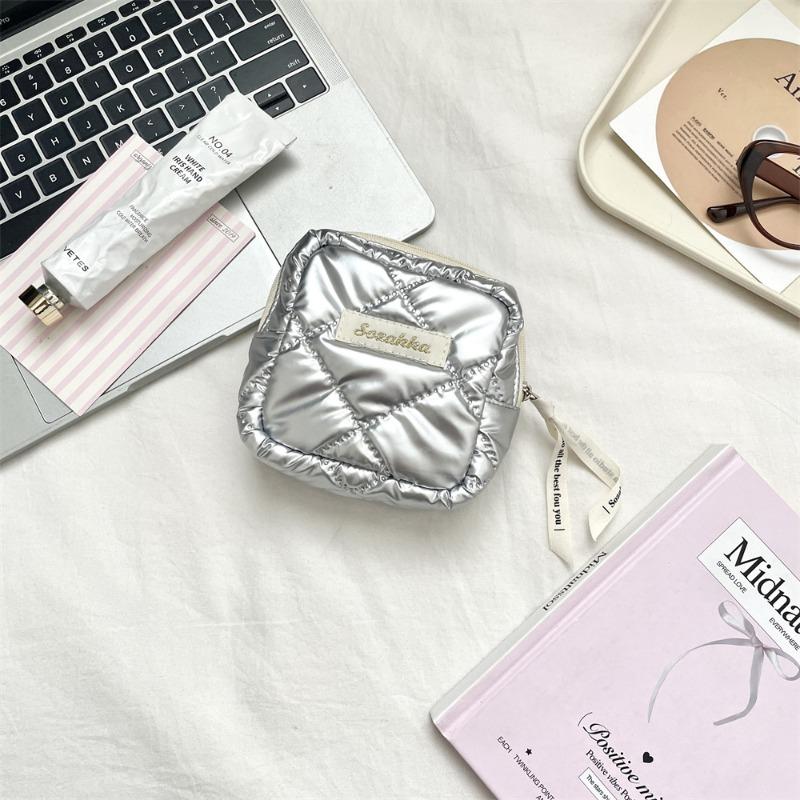 

5913 pu love sanitary napkin storage bag student portable small bag mini cosmetic bag storage sanitary bag
