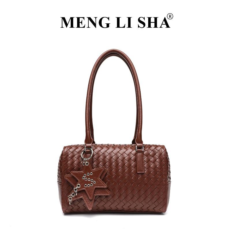 

Autumn and winter new products niche high sense hand-woven shoulder underarm baguette bag commuting versatile portable bowling bag бордовий