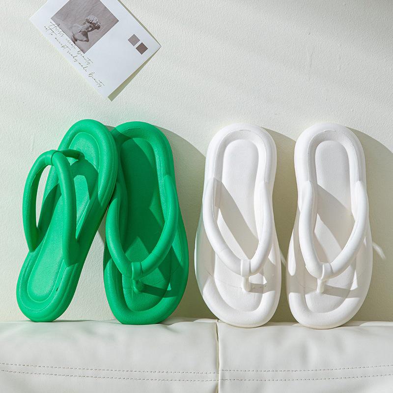 Women's Cute Plus Size Summer Beach Sandals with Poop-Like Comfort