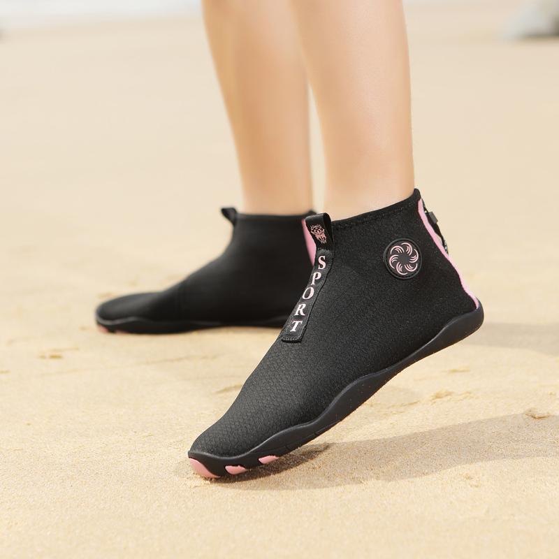 Men Aqua Shoes Women Diving Socks Barefoot Swimming Water Shoes Upstream Beach Wading Sports Sneakers For Fitness Yoga Surfing