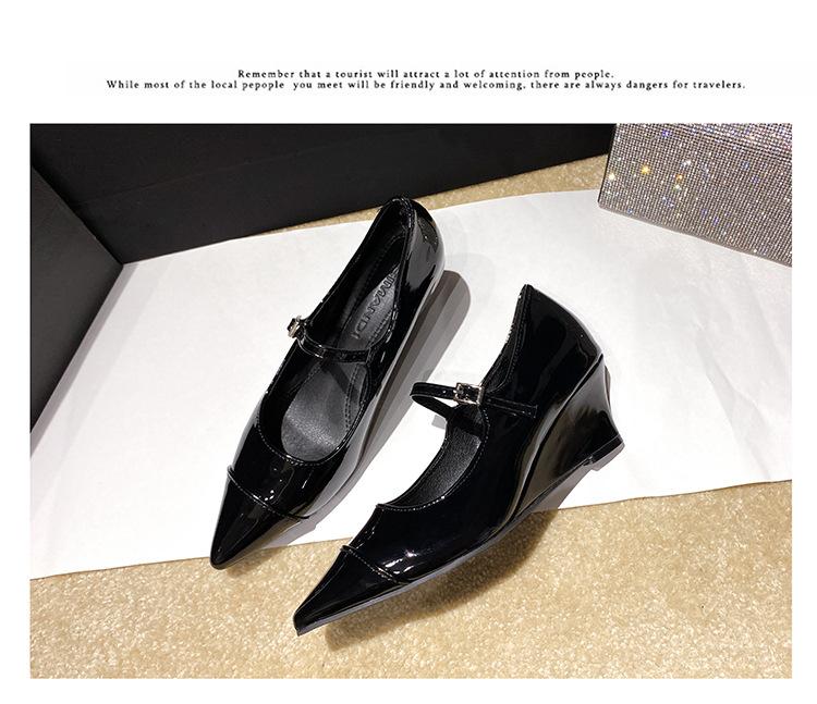 Spring New Retro Silver Wedge Heel Pointed Mary Jane Shoes Versatile Model Light Mouth One Word Buckle Belt High Heel Single Shoes Women