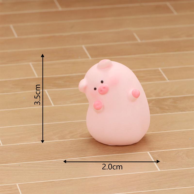 Cute Mini Piggy Ornament Cartoon Pig Figurine Micro Landscape Car Interior Home Desktop Decoration