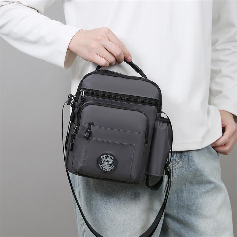 Herren Umhängetasche Große Kapazität Einfarbige Leichte Verschleißfeste Crossbody-Tasche