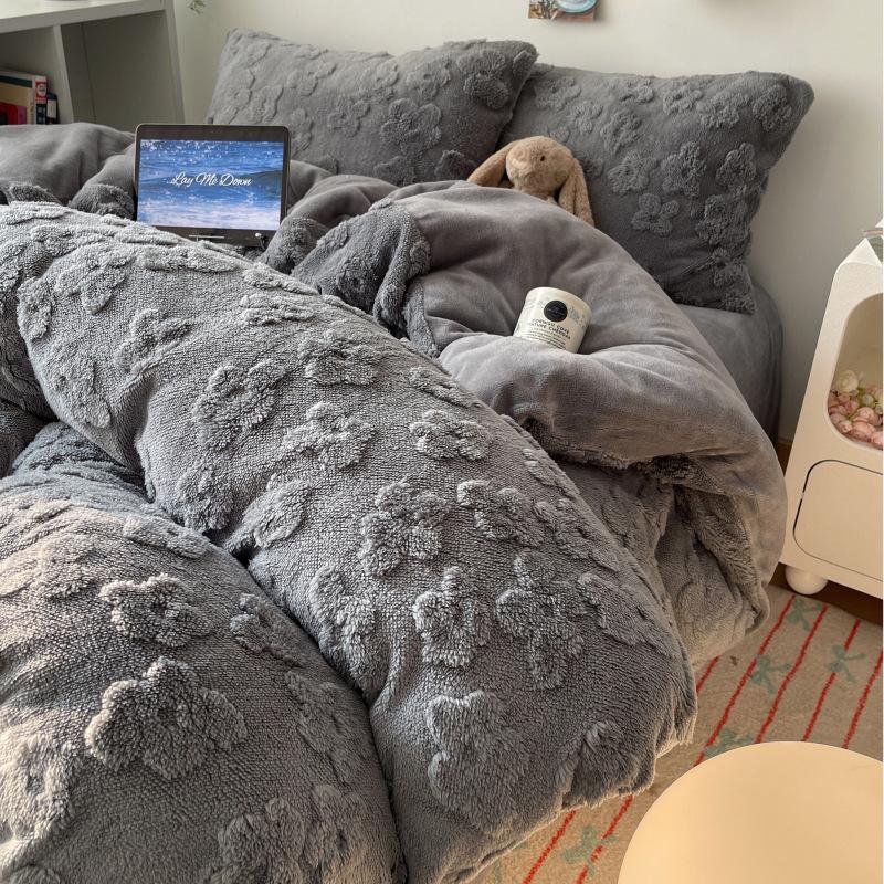 

Теплый комплект из четырех предметов из хлопкового флиса Yunduo Huashu, комплект из трех предметов из резного кораллового флиса 1.8m bed