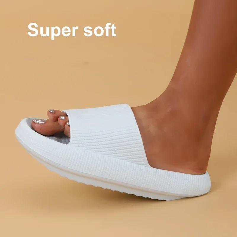 Fashion Thick Platform Cloud Slippers Women Comfort Soft Sole Eva Home Slides Non Slip Bathroom Shoes Woman 2025 Summer Beach Flip Flops