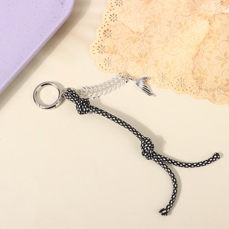 Y2K Punk Fishbone Fishtail Pendant Keychain Vintage Creative Braided Rope Keyring  Bag Charm Bag Key Accessories