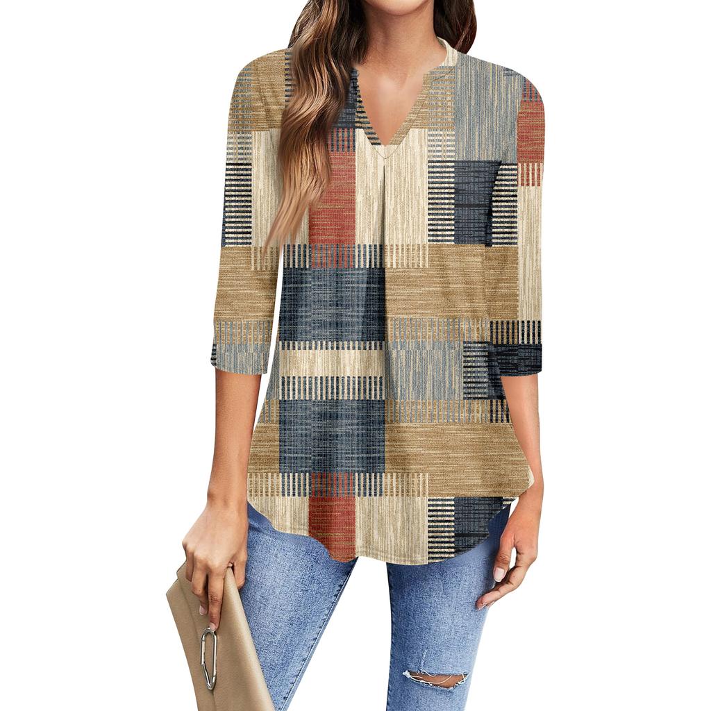 Dames casual T-shirt met driekwartmouwen en V-hals.