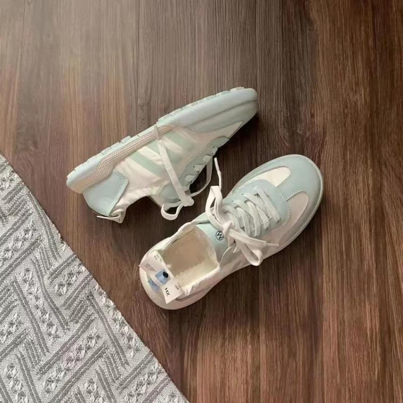 Three Bars Women's Summer Retro Little White Shoes Lightweight Soft Sole Breathable Tide Cross Strap