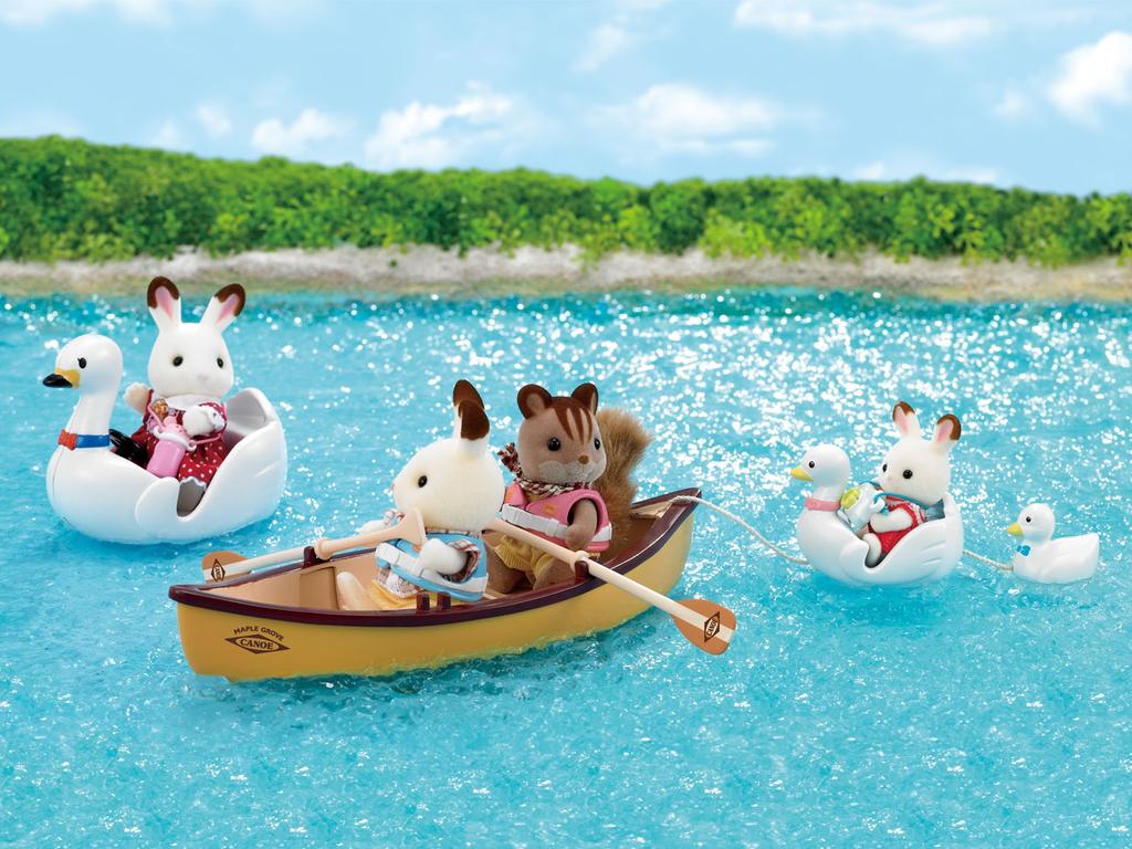 Epoch Sylvanian Families UK Friendly Swan Boat Set