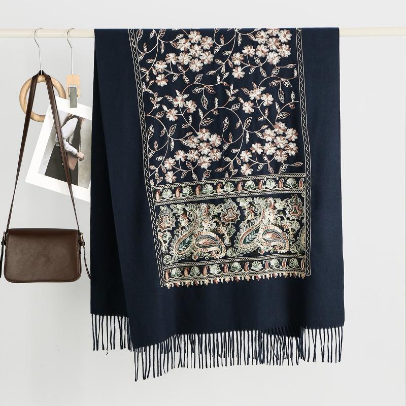 New Hot-selling Bohemian Imitation Cashmere Embroidered Shawl Scarf, Warm In Autumn and Winter, Thickened and Cold-proof, Outer Scarf Women