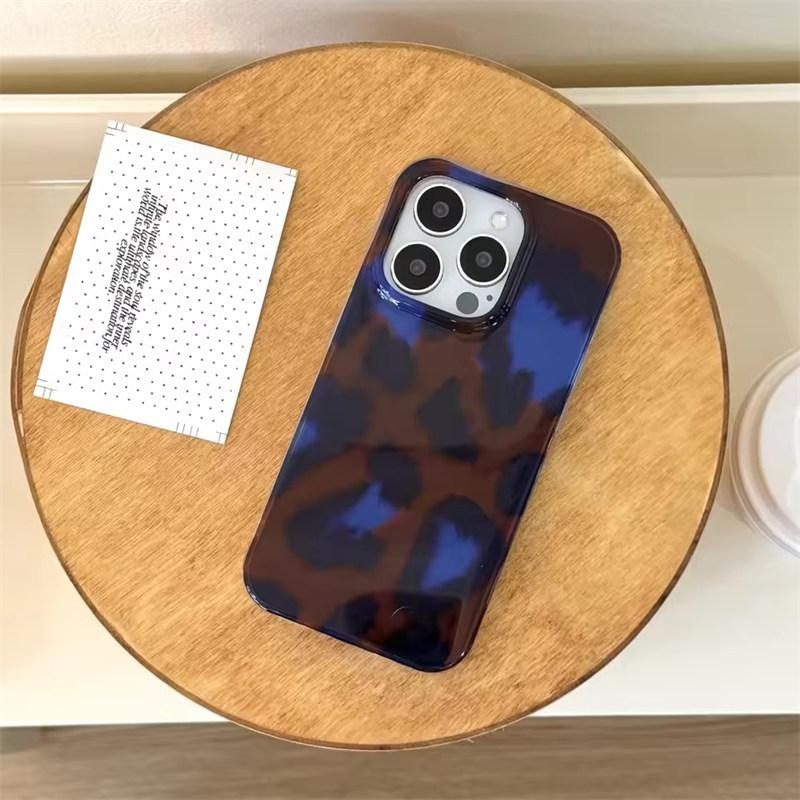 Retro Art Blue Brown Leopard Print Color Mixing Cover Case for iPhone 13 14 15 16 Pro Max Glossy Glacial Streak Phone Case