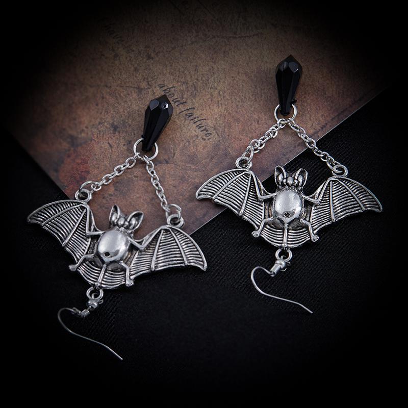 Dark Gothic Style Bat Earrings, Halloween Creative Earrings, Inverted Bat Shaped Exaggerated Personalized Ear Hooks
