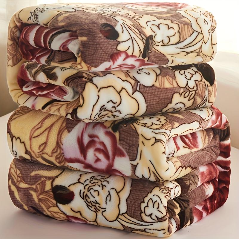 Soft Coral Fleece Floral Print Blanket - Light Blue with White Daisies & Green Leaves, Cozy All-Season Throw for Bedroom, Living Room, Office, Sofa