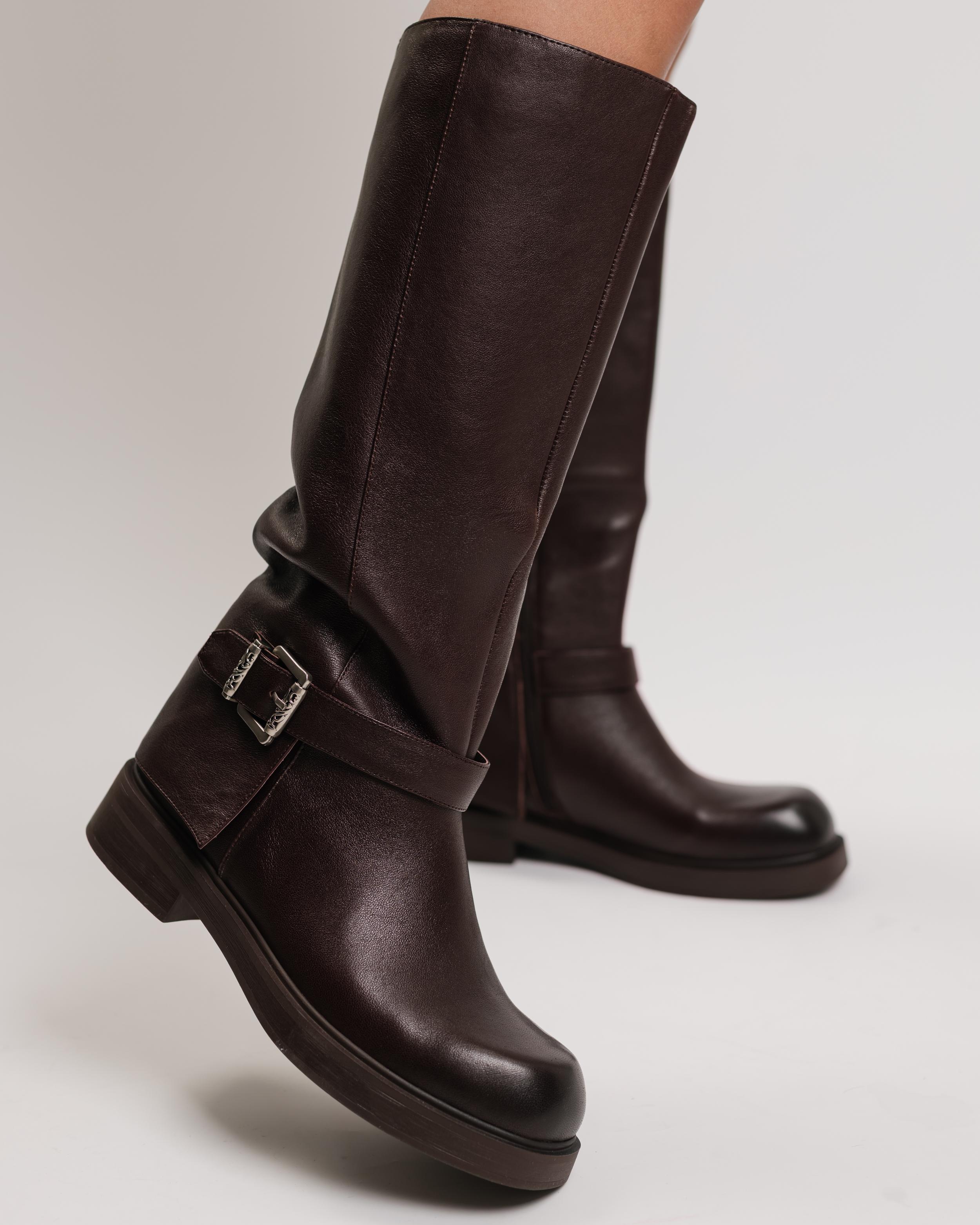 

Чоботи демісезонні Berkonty 5292100 37 бургунд шкіра 40 античний рубіновий колір