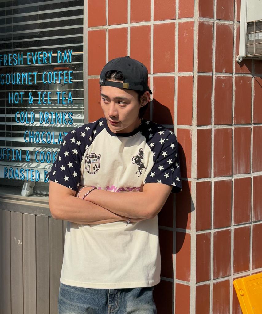 AMOU Always Star Reglan T-Shirts Blue