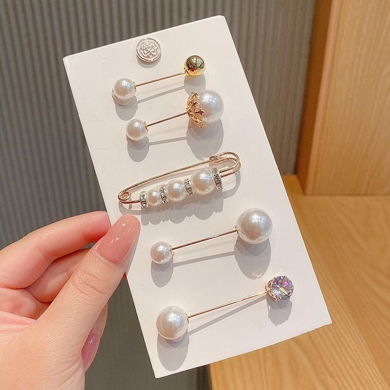 Pants Waist Tightening Pin: High-End Adjustable Anti-Exposure Buckle