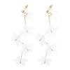 Fashion Trend White Acrylic Flower Drop Earrings Female Alloy Tassel Chain Pendant Earrings Korean Wedding Earrings