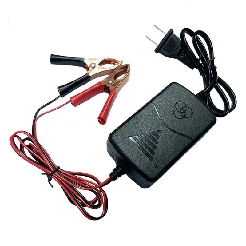 12V Intelligent Car Motorcycle Battery Charger Automatic Car Motorcycle Charger Multiple Protection Car Charger Accessories