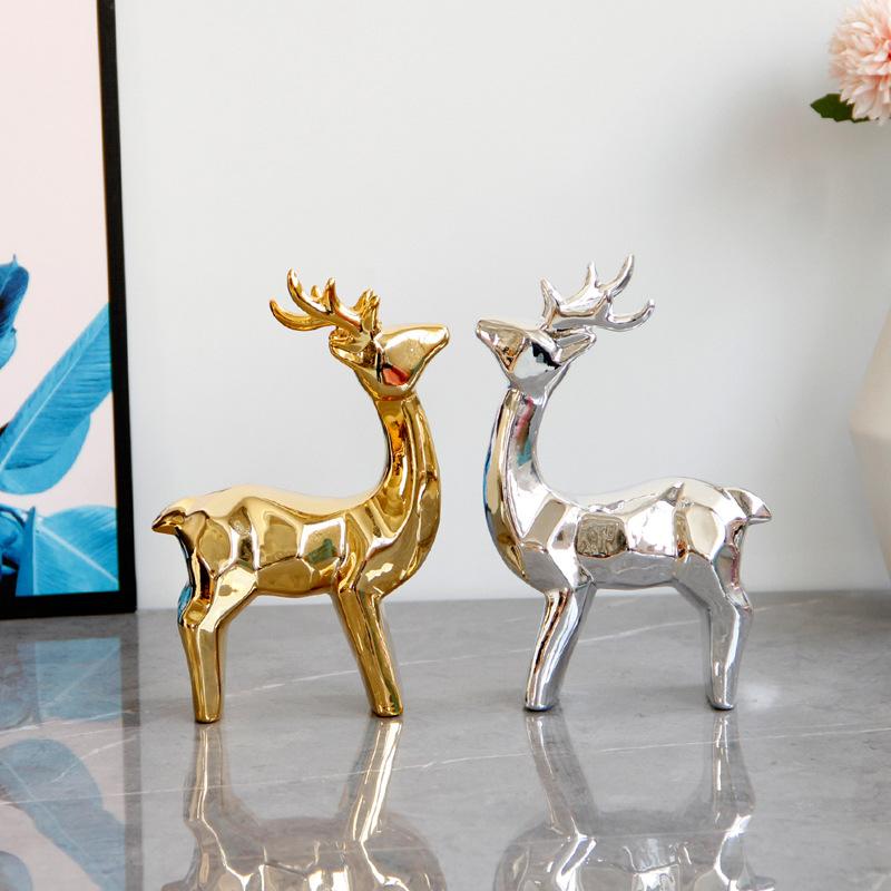 Minimalist ceramic deer reindeer desktop decoration, abstract Nordic style TV cabinet foyer Christmas decoration