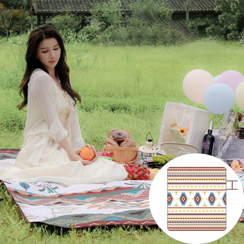 Carrying Handle Waterproof Picnic Blanket Large Size Camping Pad Beach Blanket  Barbecues