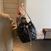 IELGY Diamond Chain Crossbody Drawstring Bucket Bag