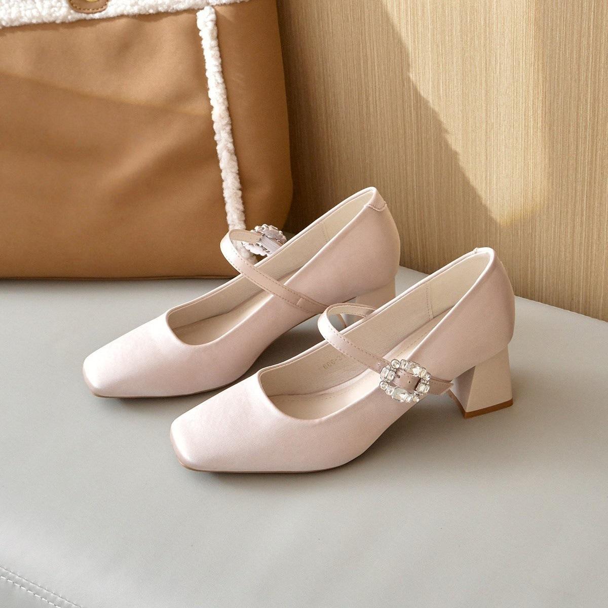 First encounter season light apricot satin high heels square head light mouth rhinestone one-word buckle Mary Jane thick heel not tired cheongsam 35