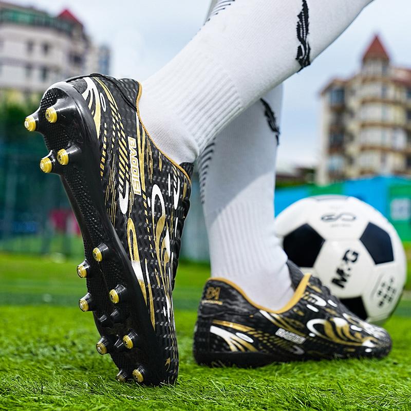 31-44  Football Shoes Shock Absorption Anti-skid and Wear-resistant Long Spike Outdoor Sports Training Football Shoes